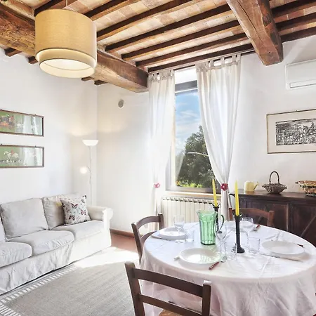 E Fattoria Di Radi Tuscany Apartment *