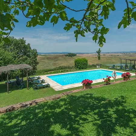 E Fattoria Di Radi Tuscany Apartment *
